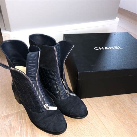 bleu de chanel men or women|bleu de chanel boots.